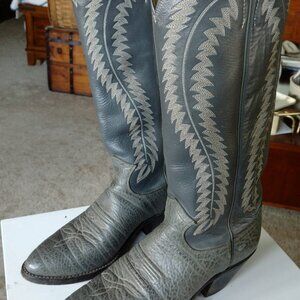 JUSTIN BOOTS. Mens Size 6D. Good For Women Too (Size 8) Style 2205